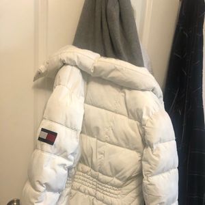Tommy Hilfiger Medium Women’s Down Winter Coat